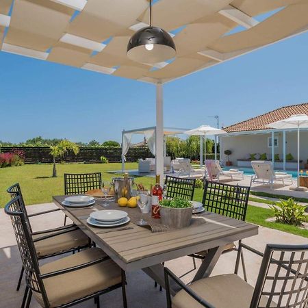 Madini Luxury Villa With Private Heated Pool Vanato Exteriér fotografie