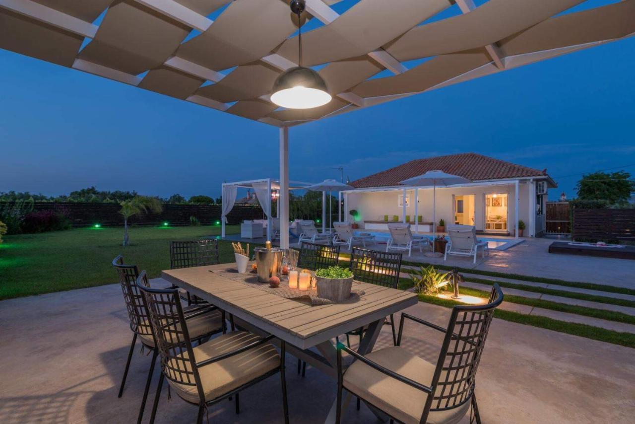 Madini Luxury Villa With Private Heated Pool Vanato Exteriér fotografie