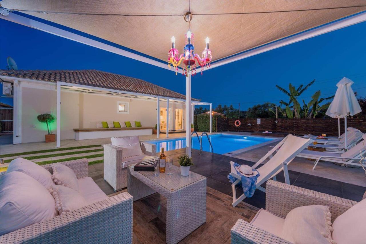 Madini Luxury Villa With Private Heated Pool Vanato Exteriér fotografie