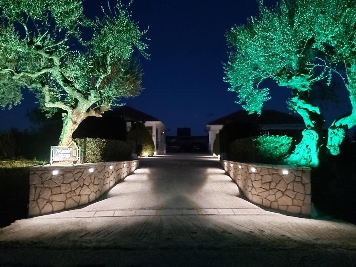 Madini Luxury Villa With Private Heated Pool Vanato Exteriér fotografie